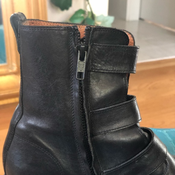 Frye dark grey/black booties - Picture 4 of 8